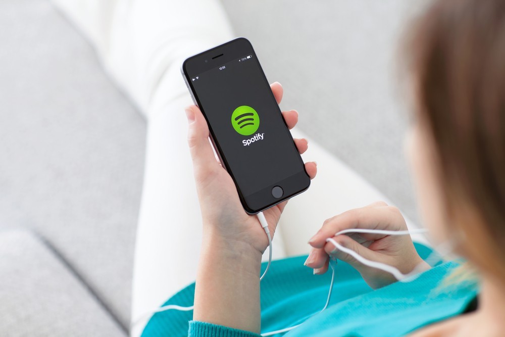 Offline Music on Mobile - Learn How to Download Spotify